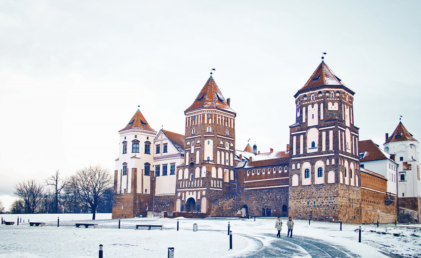 Минск замок Мирский зимой